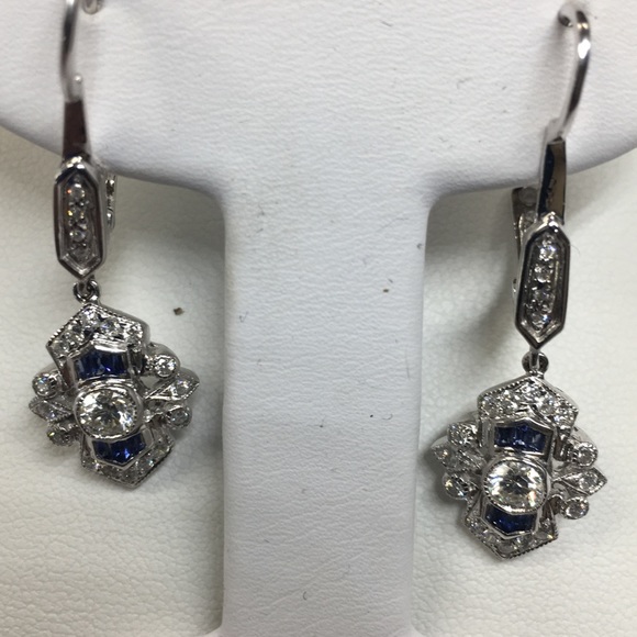 NEW 18K white gold diamonds sapphire earrings - Picture 2 of 4
